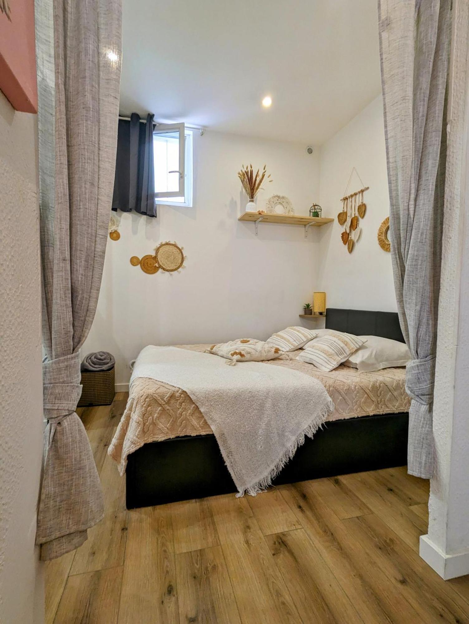 Appartement Cosy Proche Du Port นีซ ภายนอก รูปภาพ