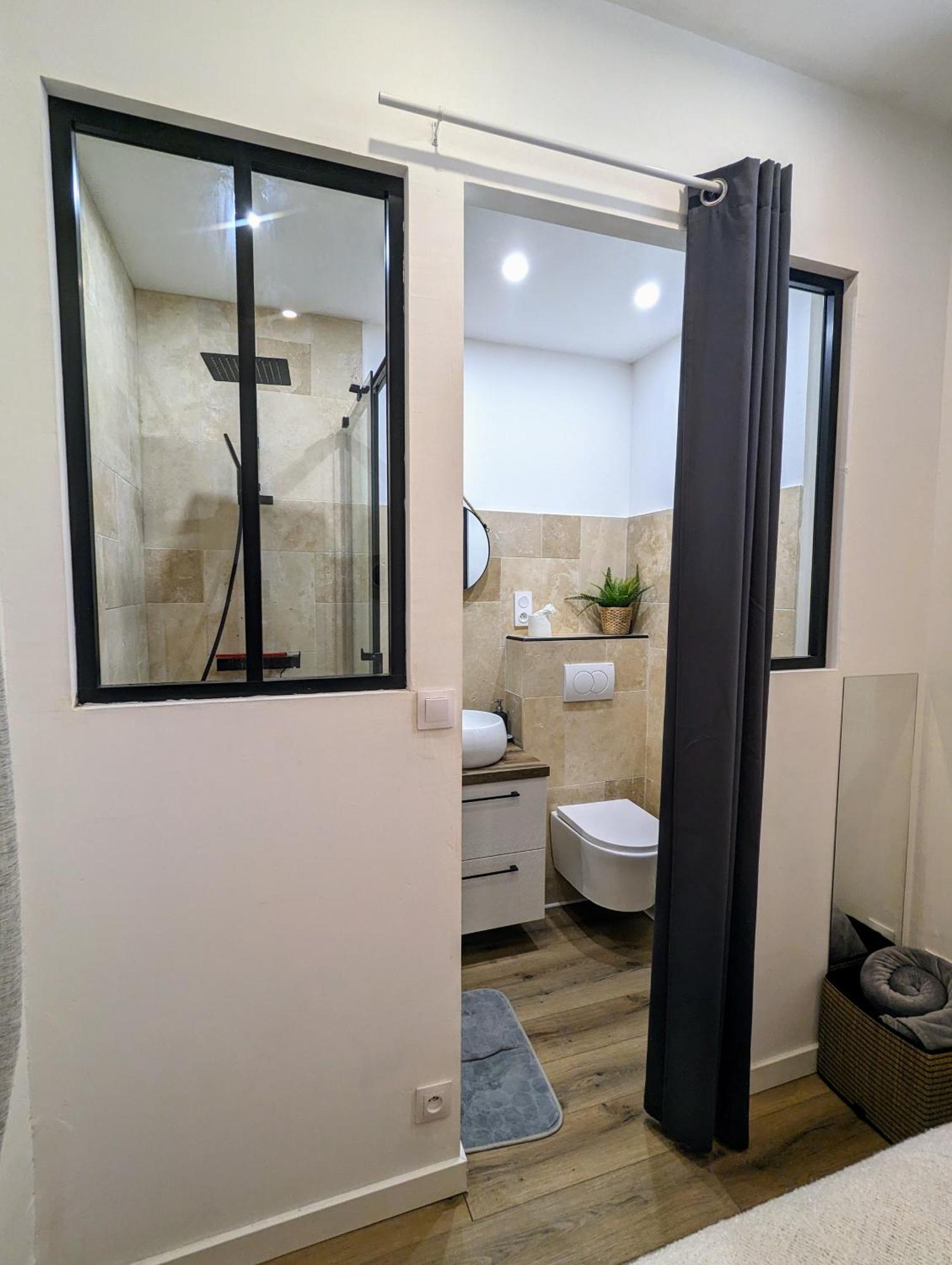Appartement Cosy Proche Du Port นีซ ภายนอก รูปภาพ