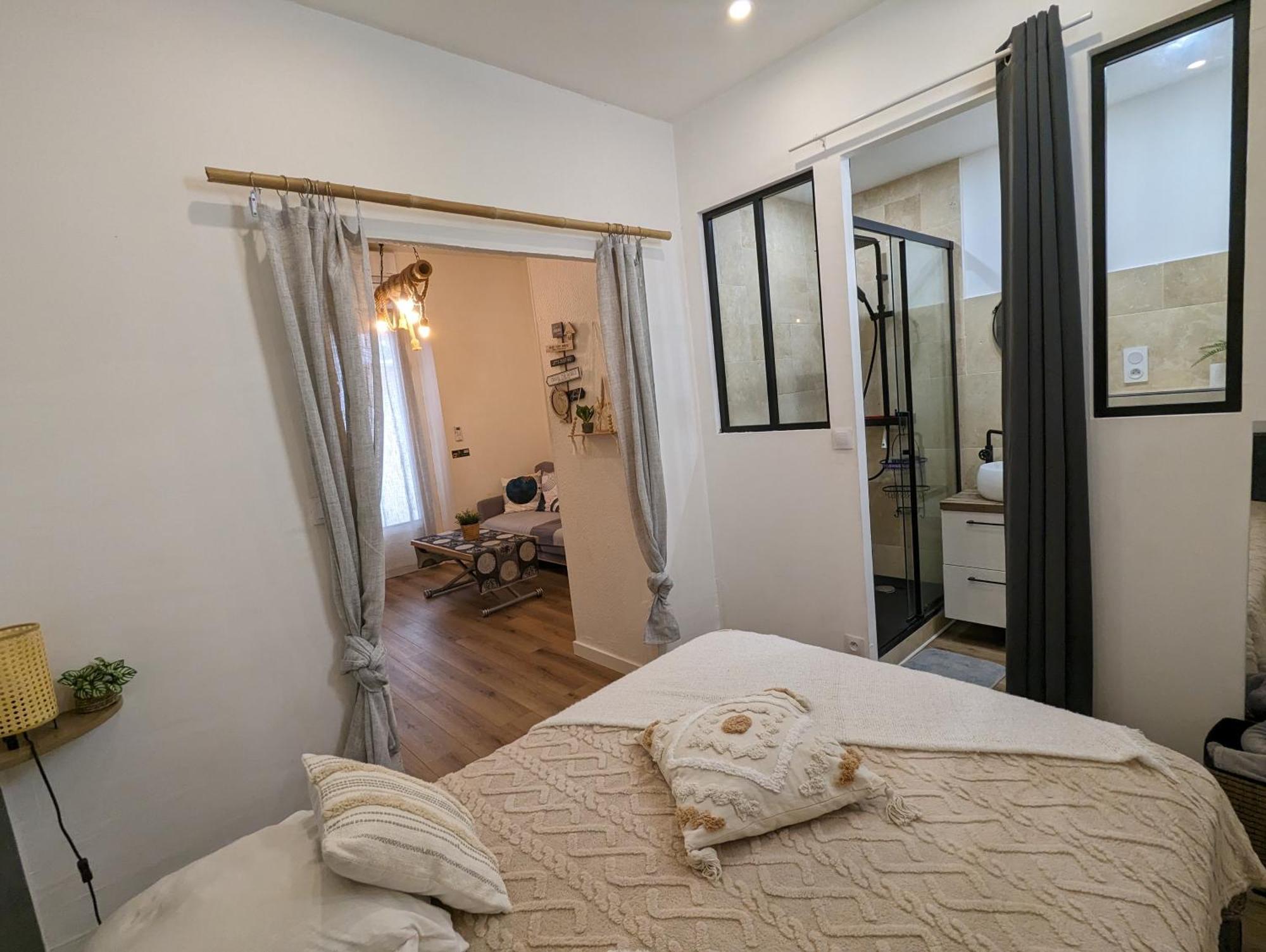 Appartement Cosy Proche Du Port นีซ ภายนอก รูปภาพ