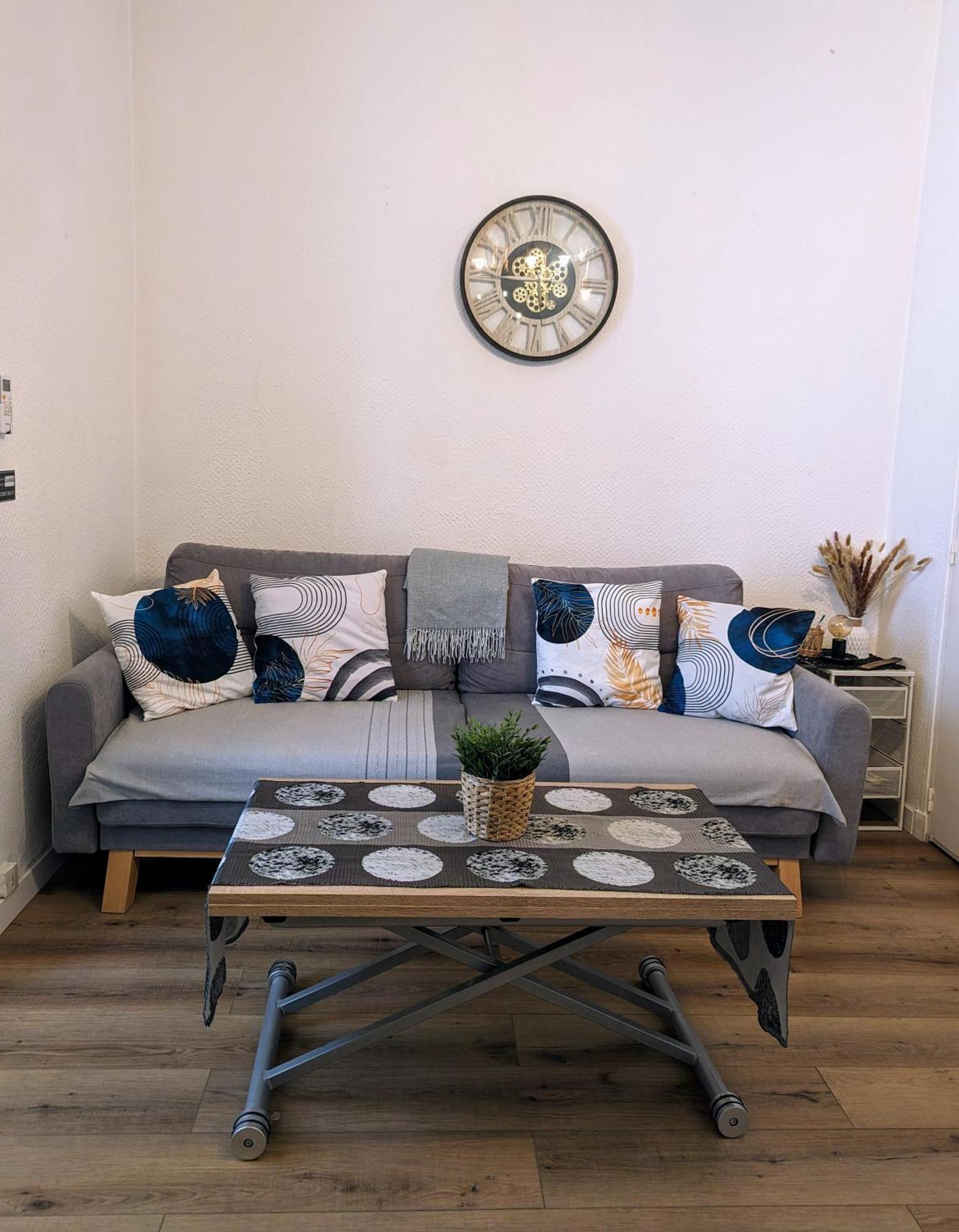 Appartement Cosy Proche Du Port นีซ ภายนอก รูปภาพ