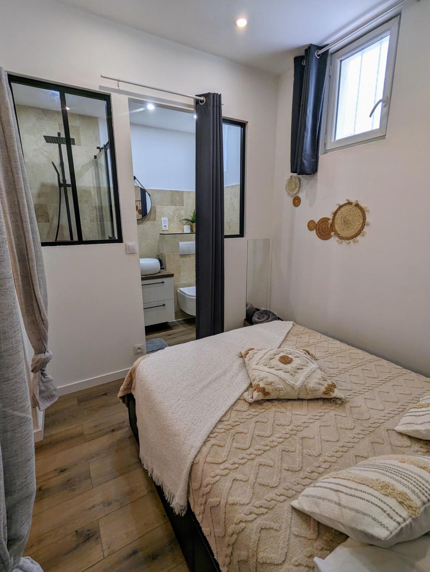 Appartement Cosy Proche Du Port นีซ ภายนอก รูปภาพ