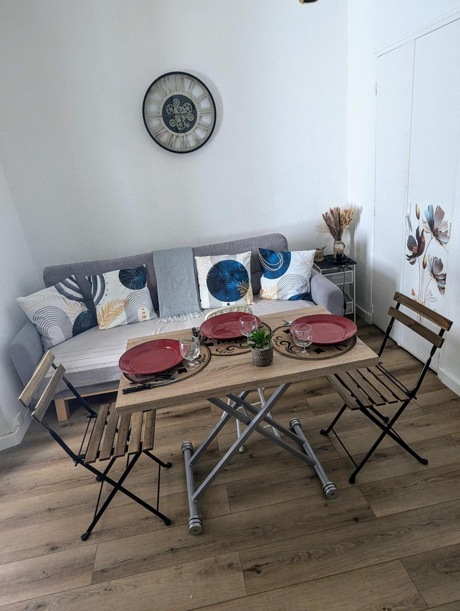 Appartement Cosy Proche Du Port นีซ ภายนอก รูปภาพ